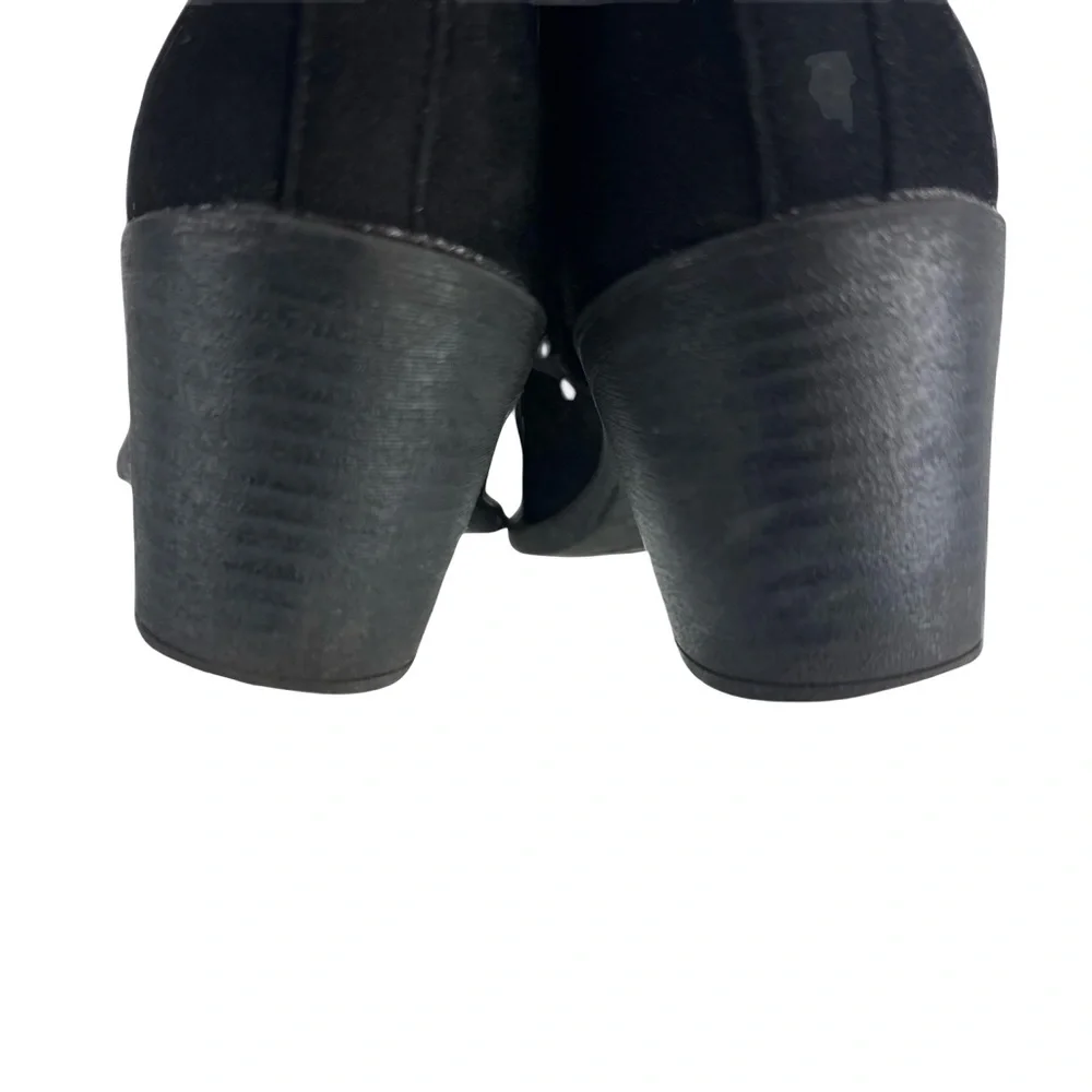 Women's Grommet Ankle Booties - Side Cut Out, Pull On, Stacked Heel Black Sz: 7